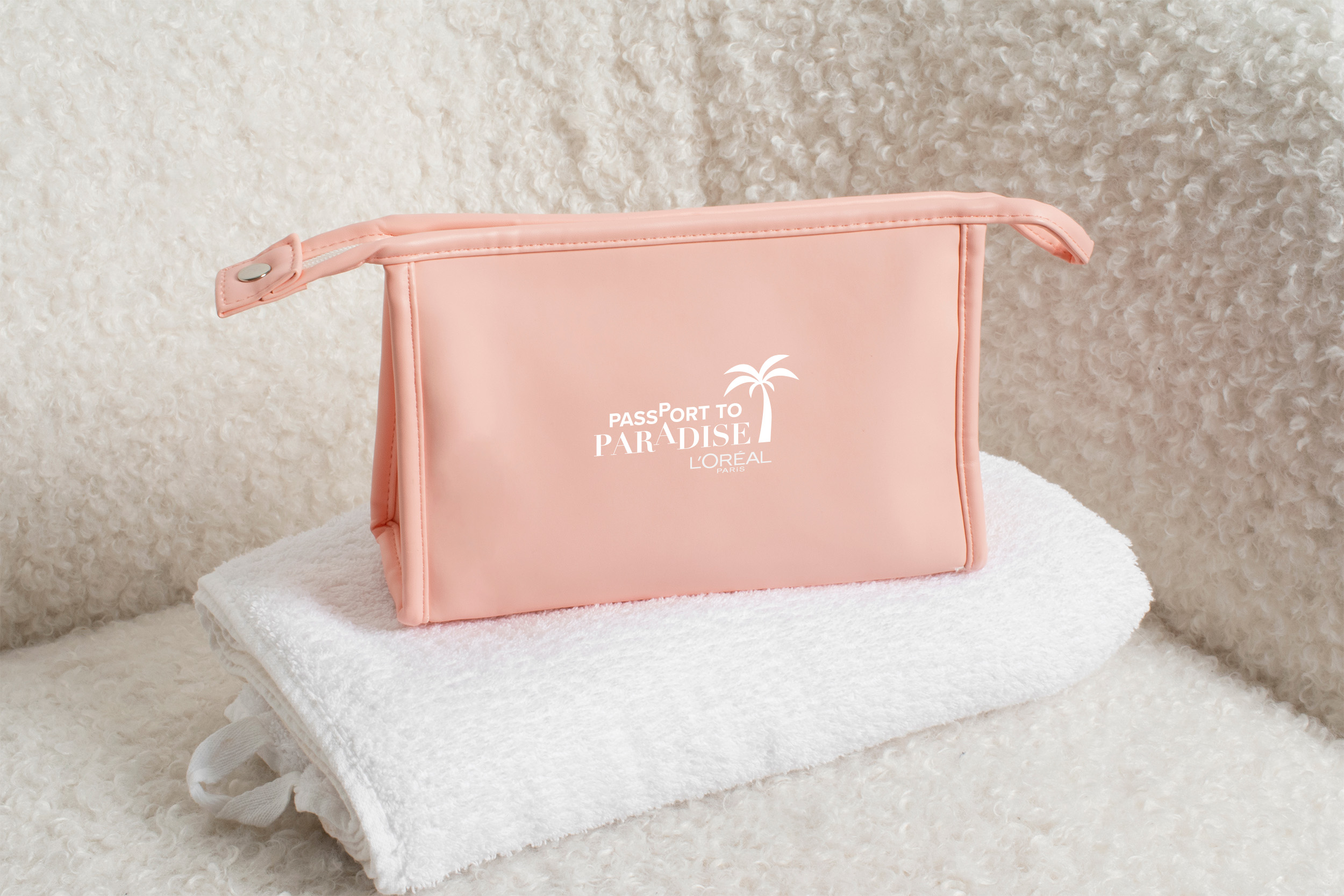 pink-toilet-bag-towel-high-angle_2
